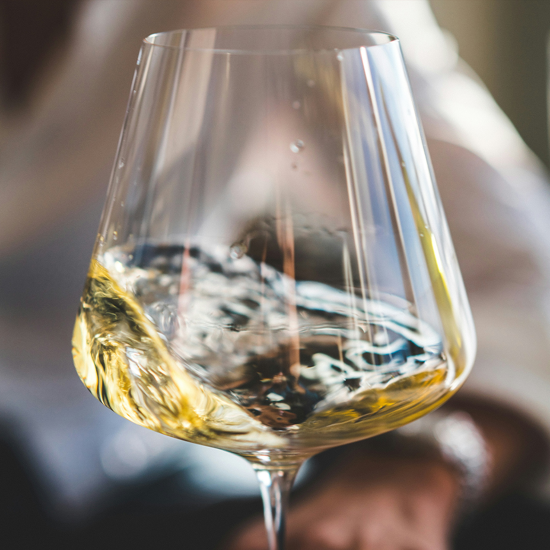 White Wine Swirl
